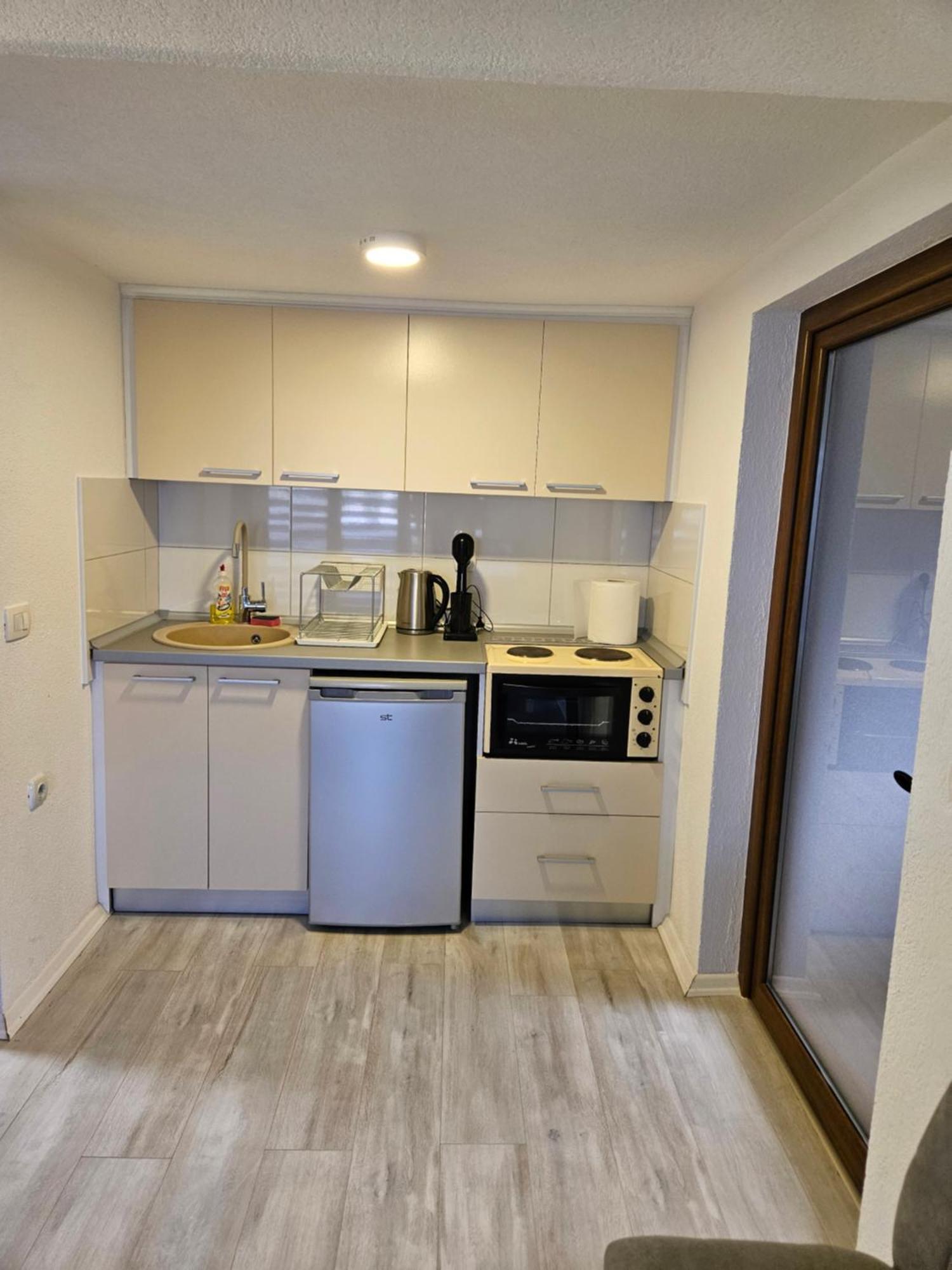 Joandi Apartments เกฟเกลียา ภายนอก รูปภาพ